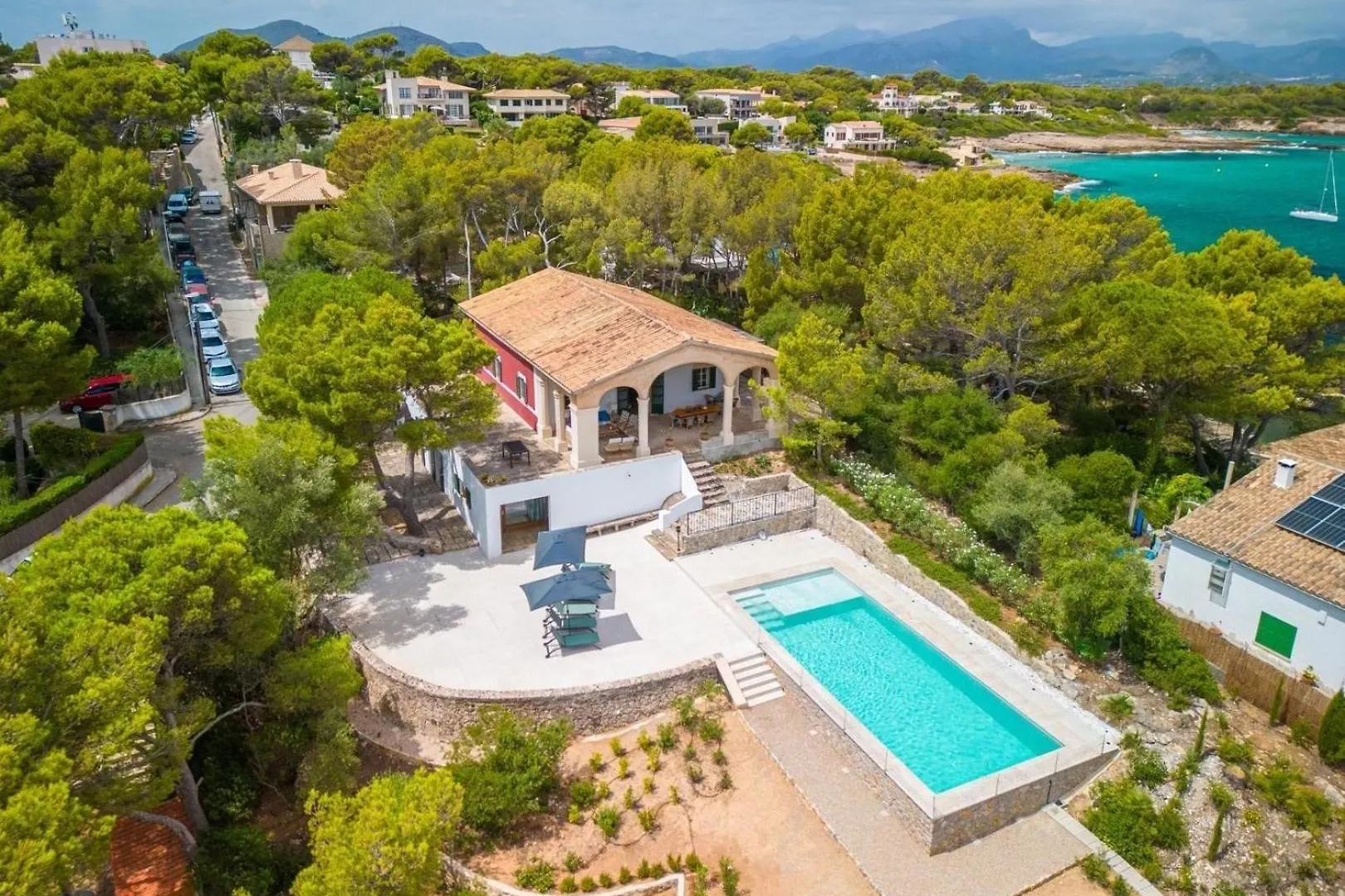 Atemberaubende Villa Mit Meerblick Und Pool Alcudia  Holiday home Alcudia (Mallorca)